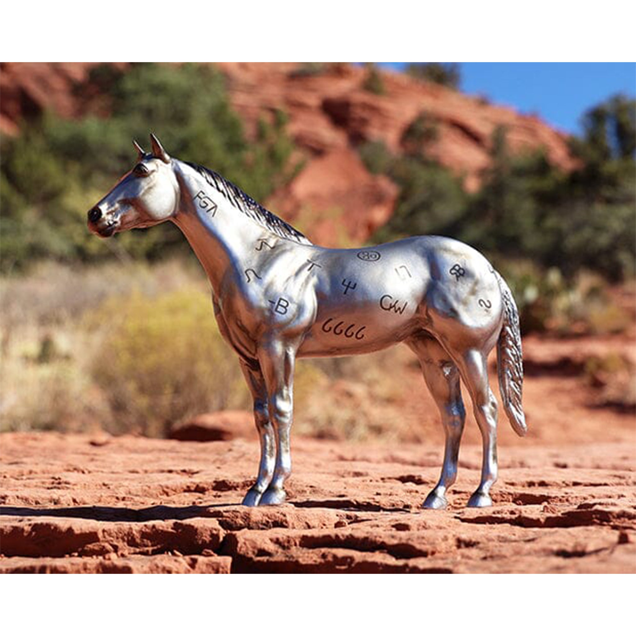 Breyer Traditional AQHA  - 85th Anniversary Best Remuda Model