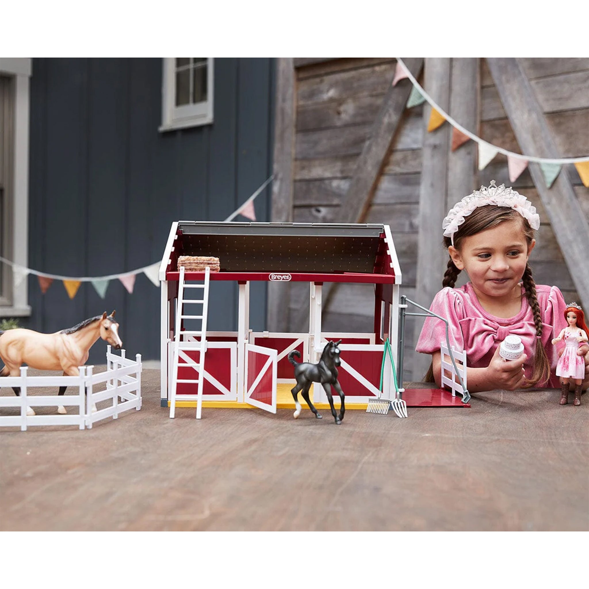 Breyer Freedom Birthday at the Barn
