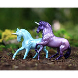 Breyer Stablemates Unicorn Foal Surprise - Dazzling Cliffs Family