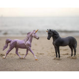 Breyer Stablemates Unicorn Foal Surprise -  Enchanted Forest Family