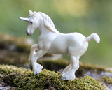 Breyer Stablemates Mystery Unicorn Surprise 24 Pc Fire & Ice - Series 3
