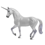Breyer Freedom Lysander - Unicorn